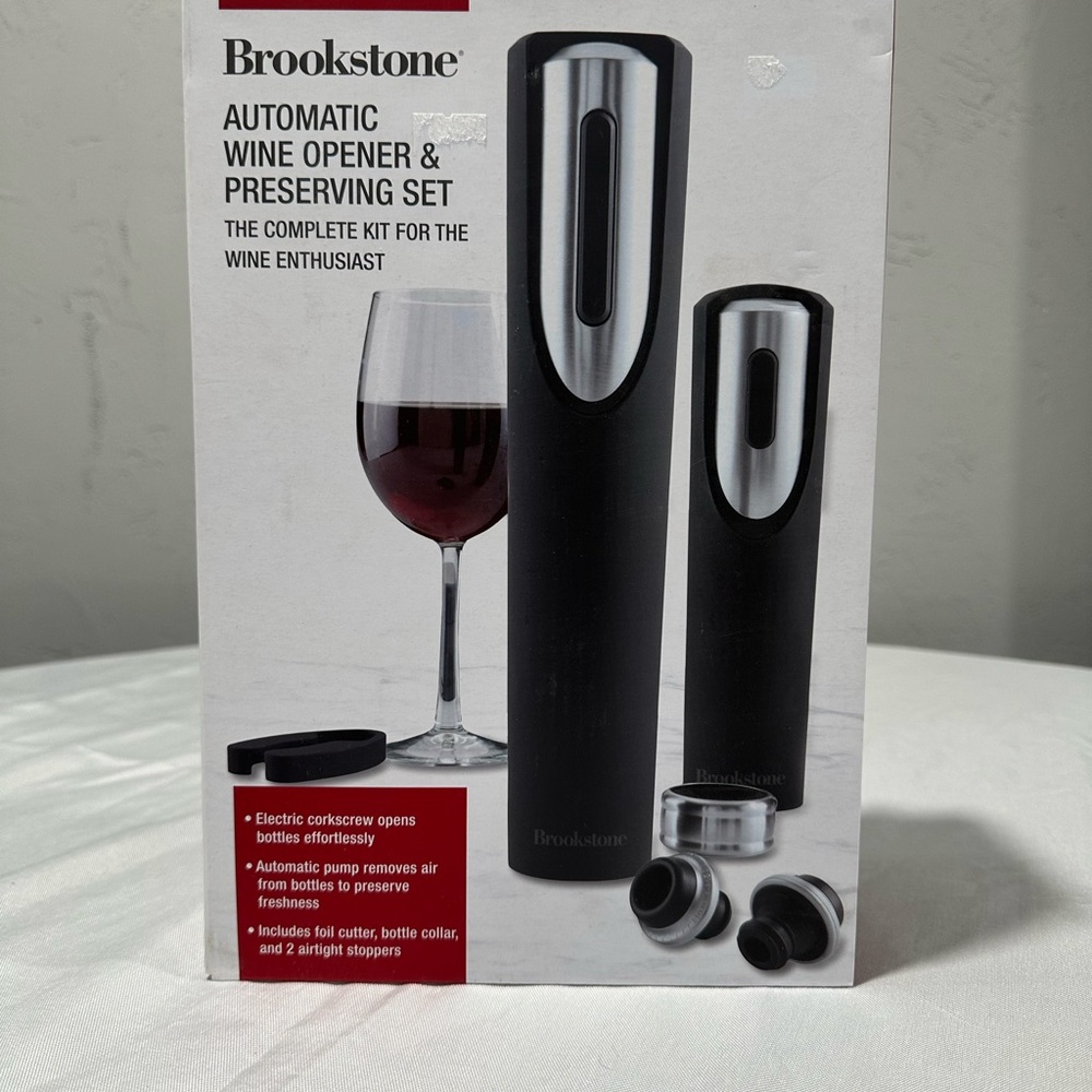 NIB - Brookstone Automatic Wine Opener and Preserver Set